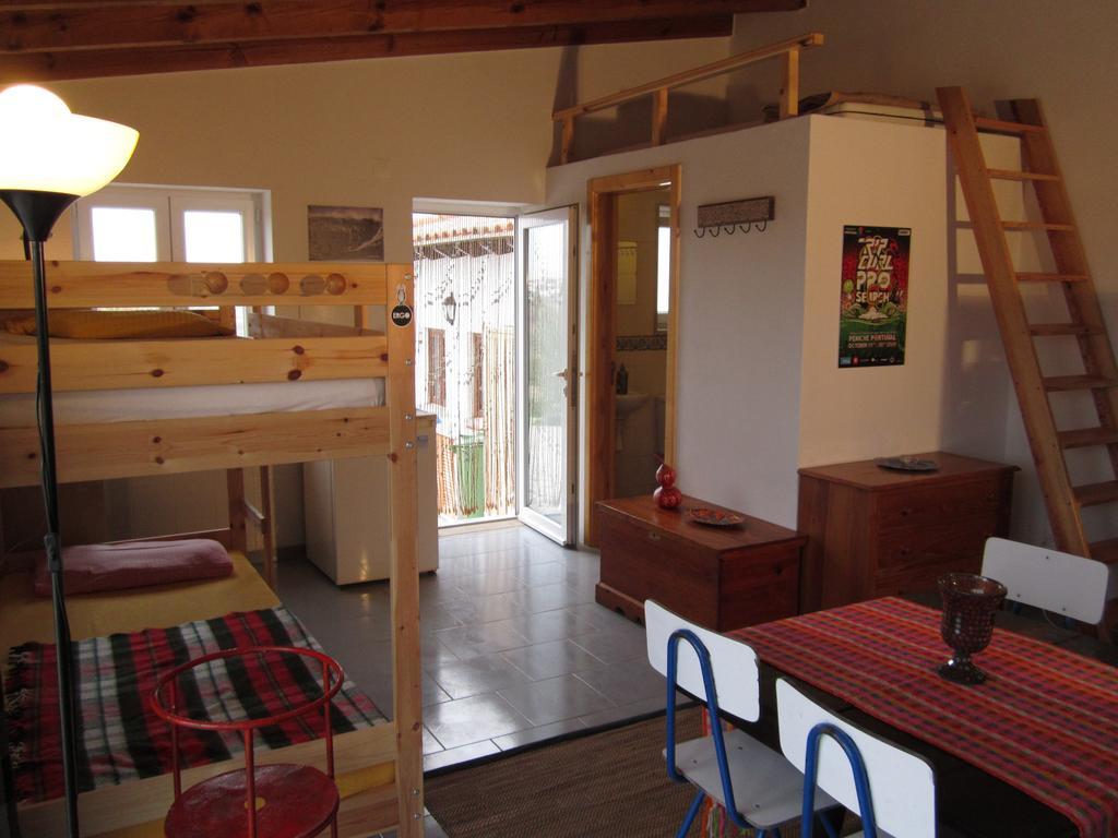 Da Silva Surfcamp Hostel Areia Branca Kültér fotó