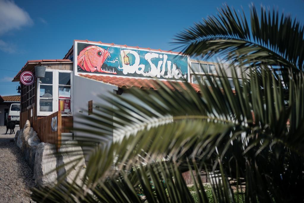 Da Silva Surfcamp Hostel Areia Branca Kültér fotó